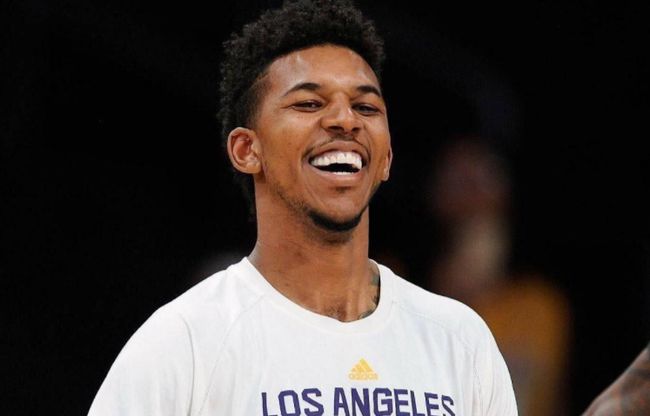 字母哥率希腊披荆斩棘 新赛季的雄鹿能否重返巅峰