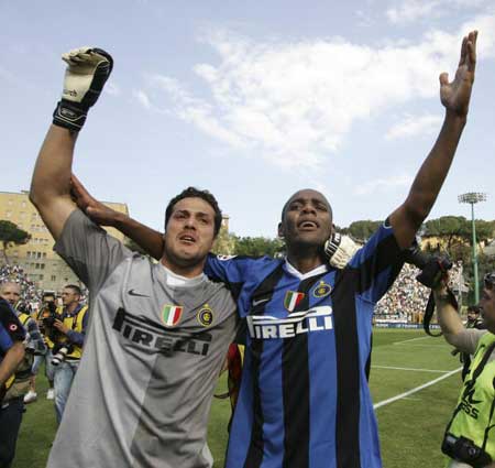 法甲-梅西中柱姆巴佩建功 巴黎5-0欧塞尔5分领跑