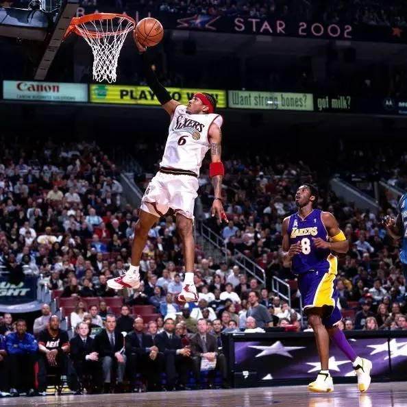 这位巴西球员身披白色战袍已在西甲联赛中赢得150场胜利1⃣5⃣0⃣ 来源：马卡报