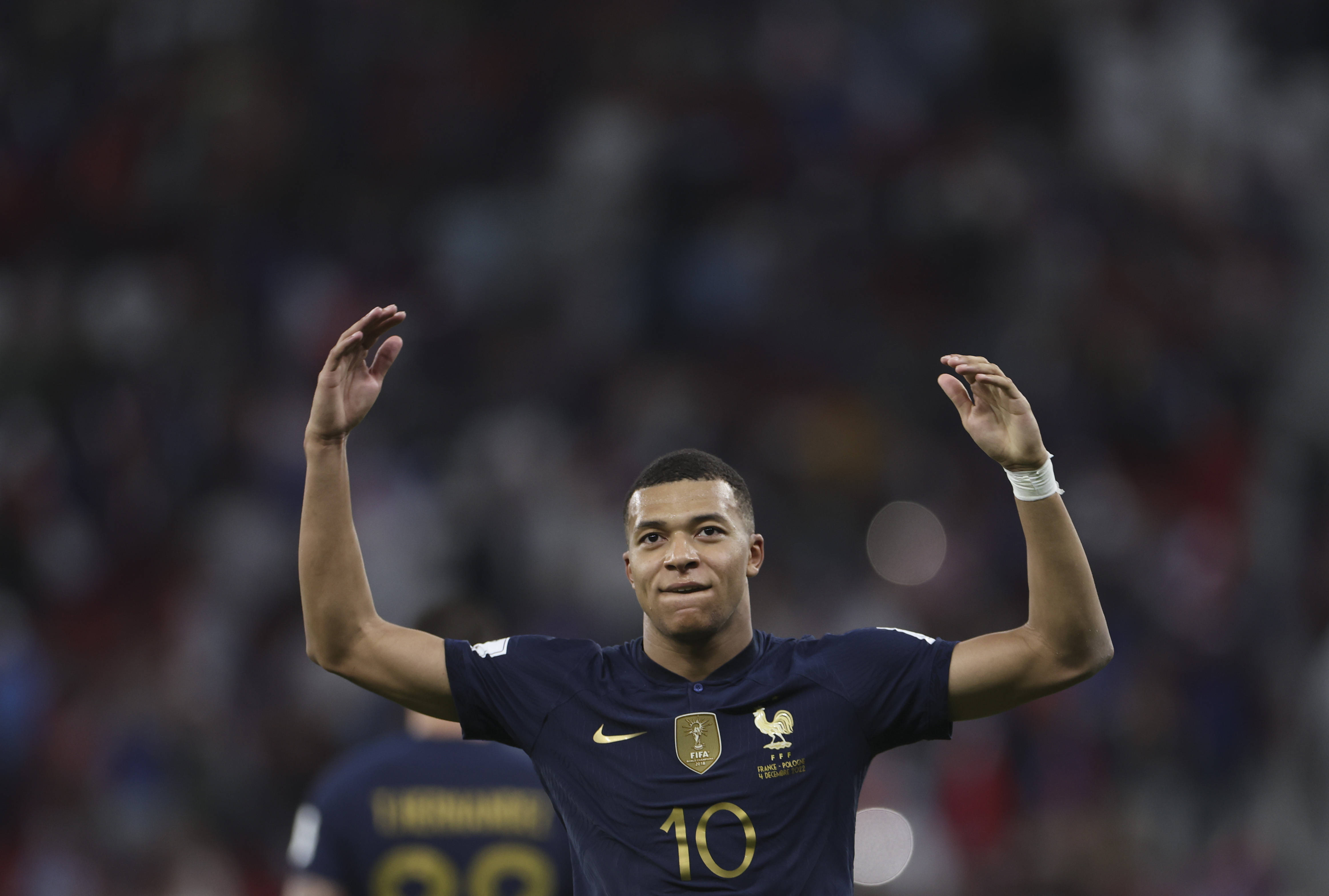 斯坦·穆休在红雀队主场进行的告别赛中再次击出安打，完美谢幕